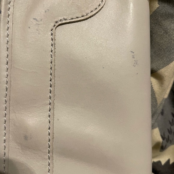 Oak river wallet/clutch - Picture 7 of 8